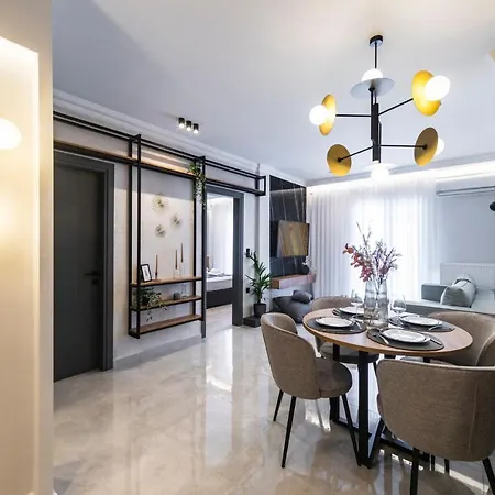 Ares Penthouse Apartment *