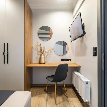 Ares Penthouse Apartment *